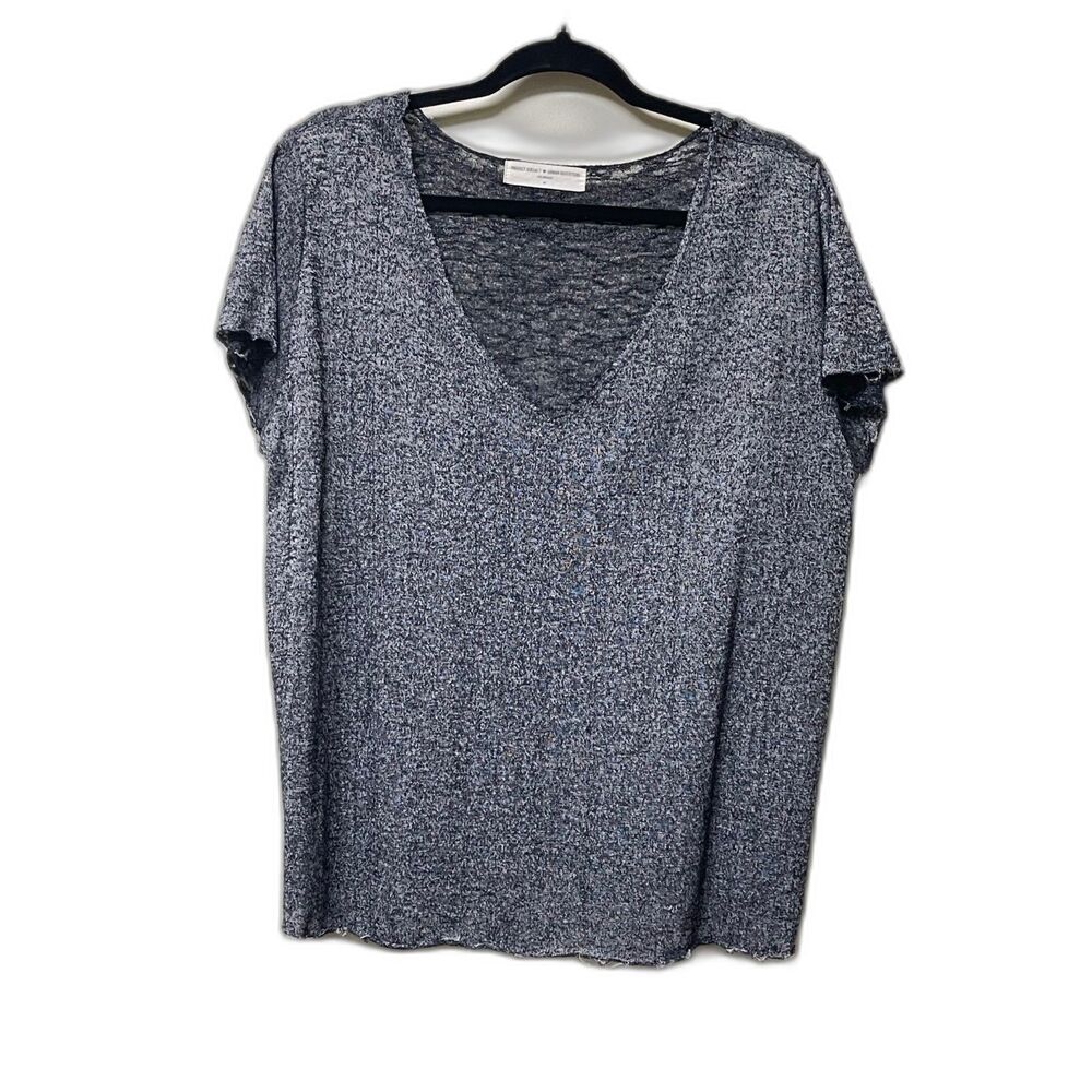 PROJECT SOCIAL T Los Angeles, Urban Outfitters, Gray V-Neck Tee, Sz M